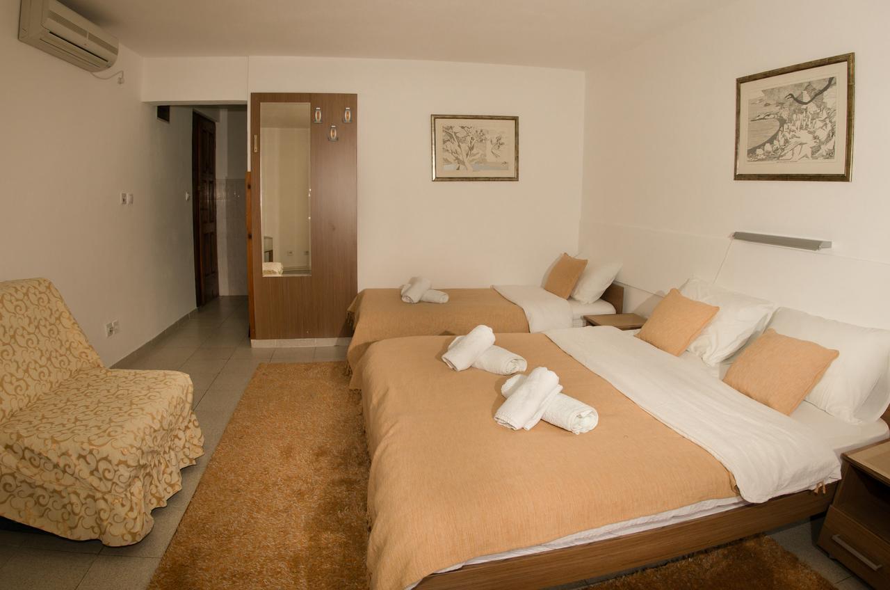 R-Club Old Town Apartments Budva Exterior foto